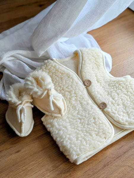 Teddy vest beige 100% merino lamb wool