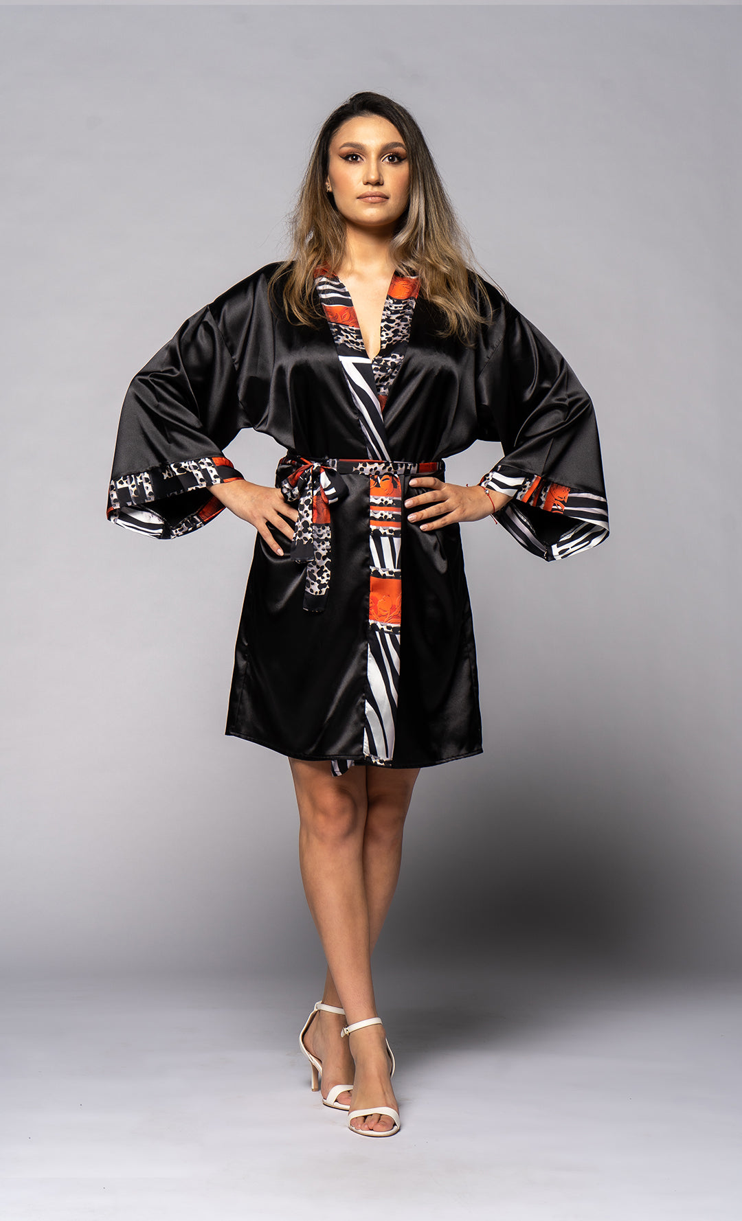 Mbeya Loungewear Short Black Kimono - OhKimono