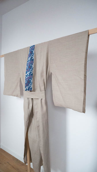 RONAMI Linen with Sakura Motifs - OhKimono